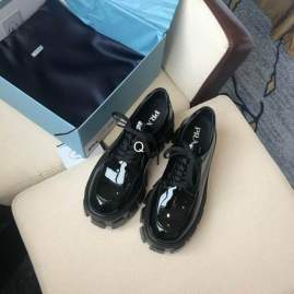 Picture of Prada Shoes _SKUPradasz35-39OM010218815